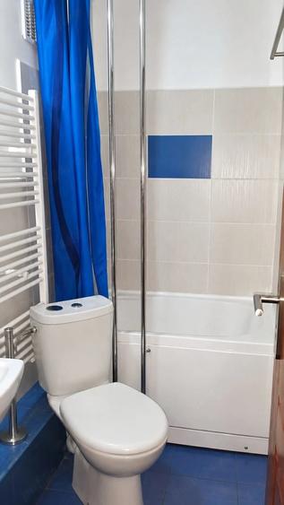 Casă cu 6 camere cu Teren 4600 Mp în Tarcău