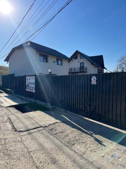 Casă cu Teren 136 Mp în Central