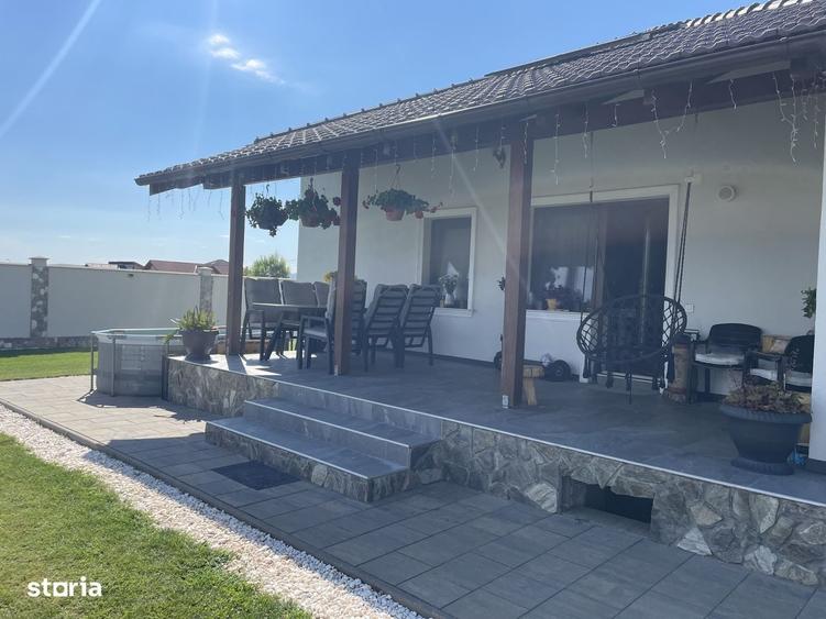 Casă cu 3 camere în Central