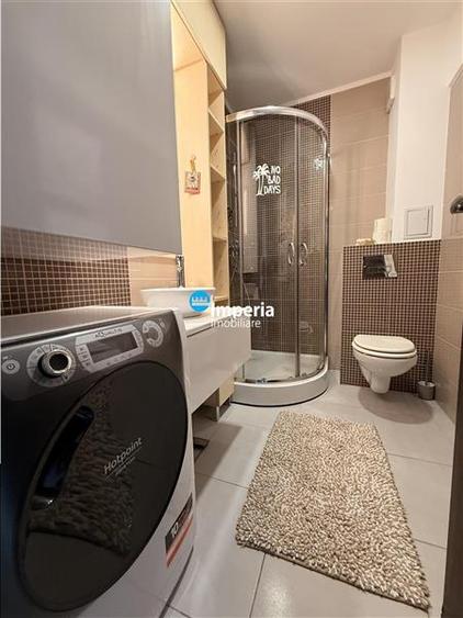 Apartament cu 3 camere decomandat în Valea Lupului