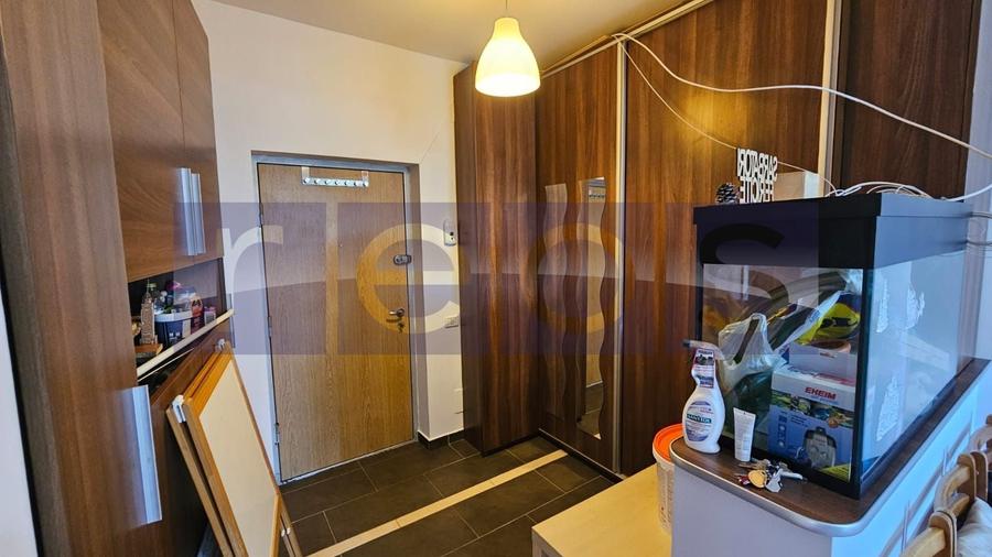 Apartament cu 2 camere semidecomandat în Prelungirea Ghencea