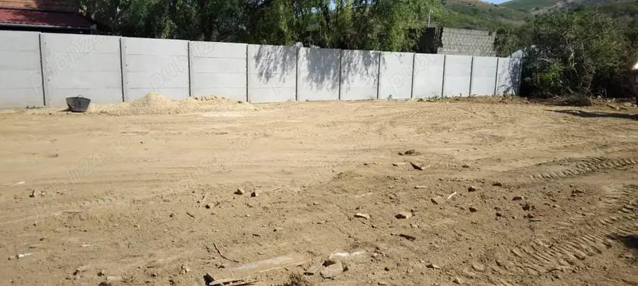 Teren de 1435 mp, în Păuliș