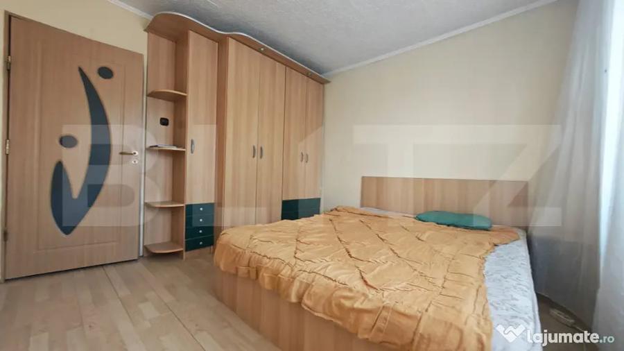 Apartament cu 3 camere decomandat în Nufărul
