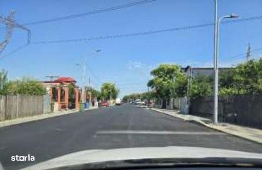 Casă cu 3 camere în Crețești