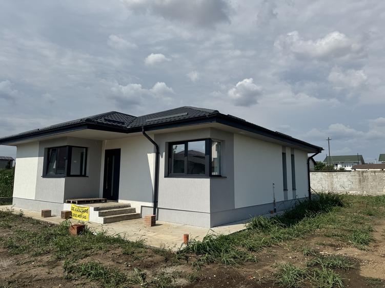 Casă cu 4 camere cu Teren 463 Mp în Berceni