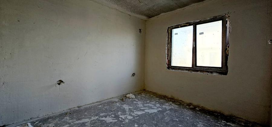 Casă individuală cu 5 camere cu Teren 300 Mp în Berceni