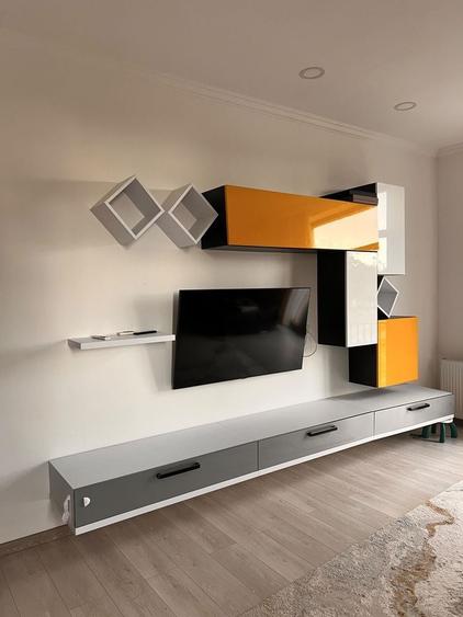 Apartament cu 2 camere nedecomandat în Central