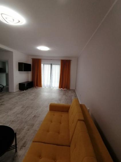 Casă cu 4 camere cu Teren 360 Mp în Borhanci