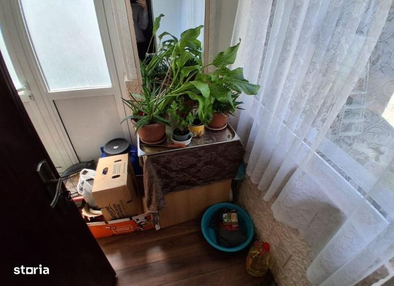 Casă cu 4 camere cu Teren 400 Mp în Tătărași