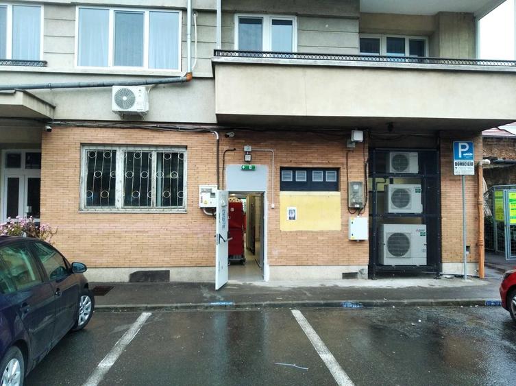 Spațiu comercial, de 90 mp, în Exterior Vest