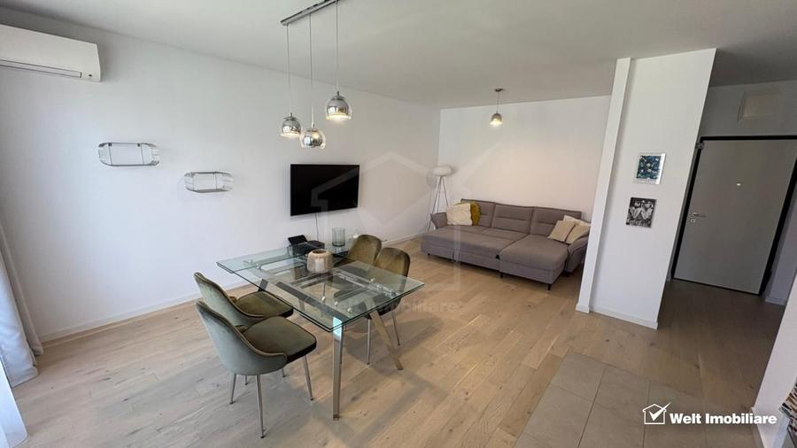 Apartament cu 2 camere decomandat, mobilat în Central