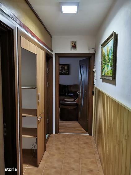 Apartament cu 2 camere decomandat în Exterior Vest