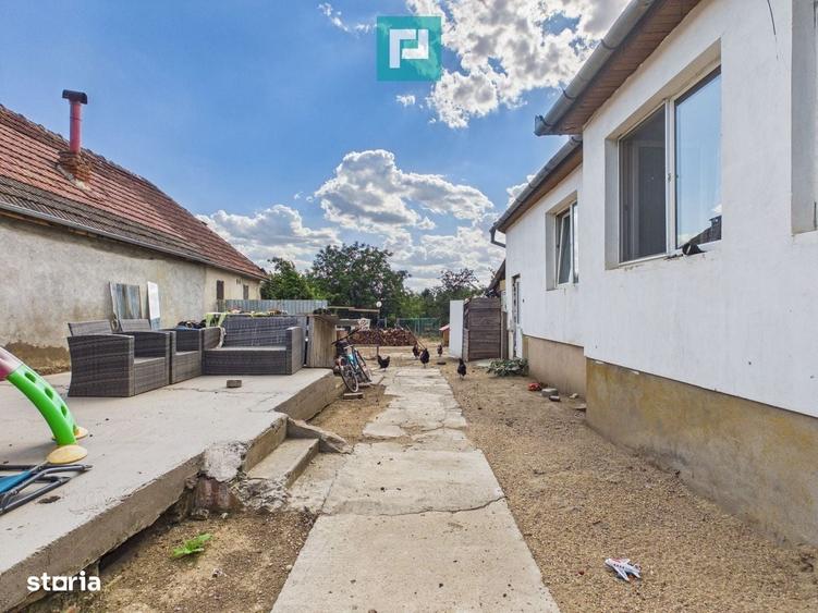 Casă cu 2 camere în Păuliș