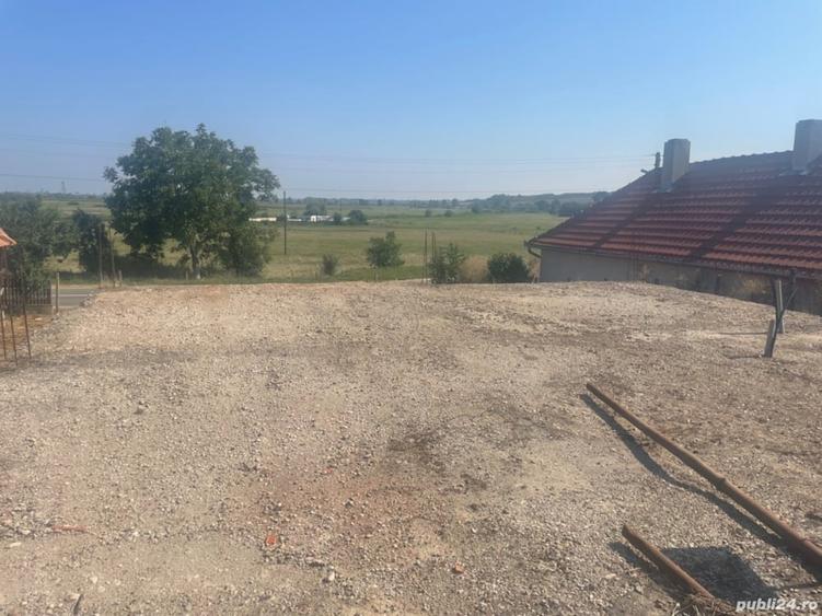 Teren de 1300 mp, în Central