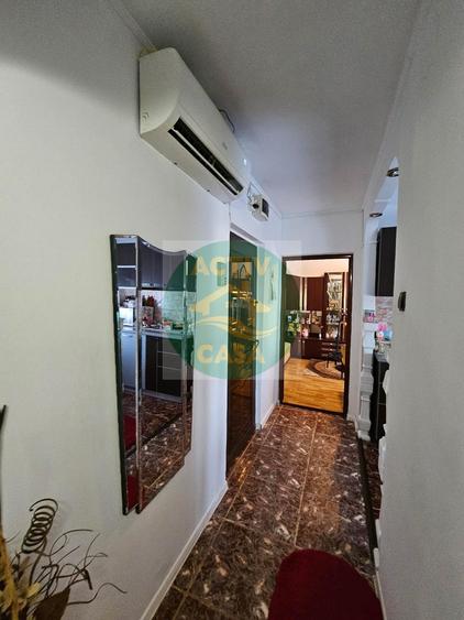 Apartament cu 2 camere decomandat în Est