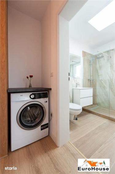 Apartament cu 3 camere decomandat în Cetate
