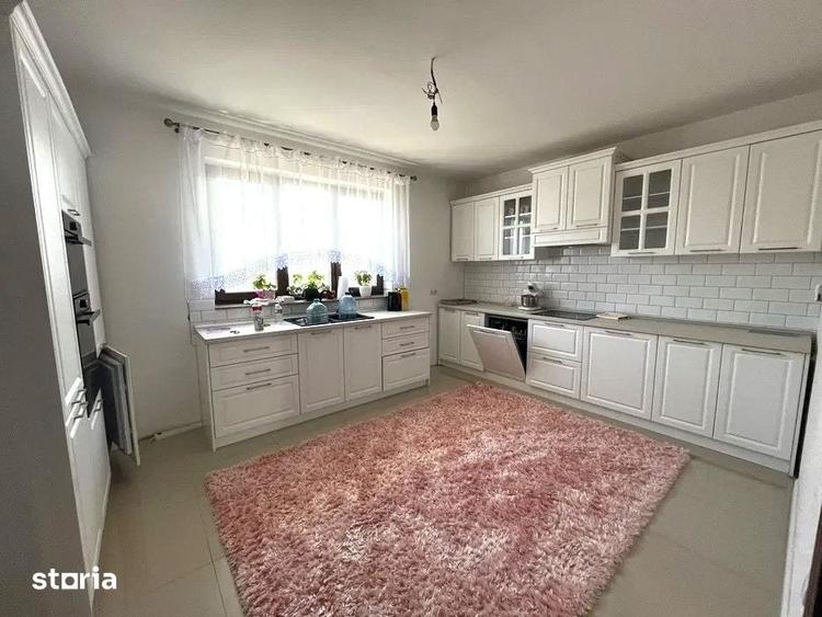 Casă cu 1 camere cu Teren 503 Mp în Șelimbăr