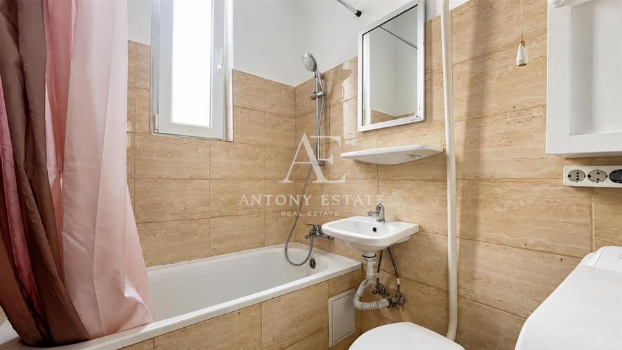 Apartament cu 2 camere decomandat în Central