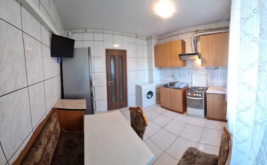 Apartament cu 2 camere decomandat în Dristor