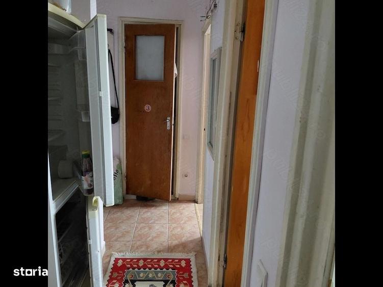 Apartament cu 2 camere decomandat în Drumul Taberei