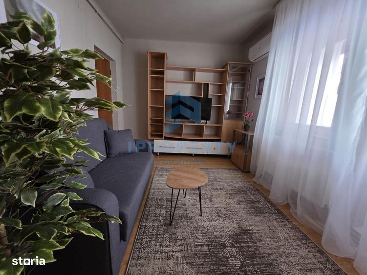 Apartament cu 3 camere decomandat în Ultracentral