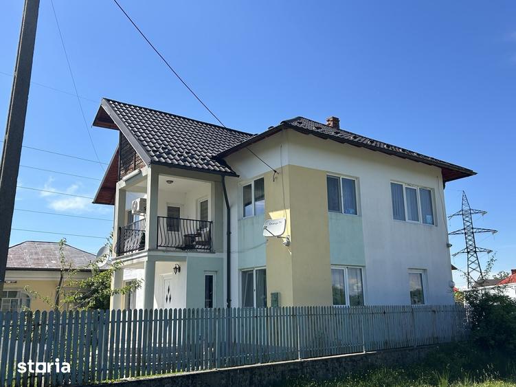 Casă cu 3 camere cu Teren 2496 Mp în Băbana