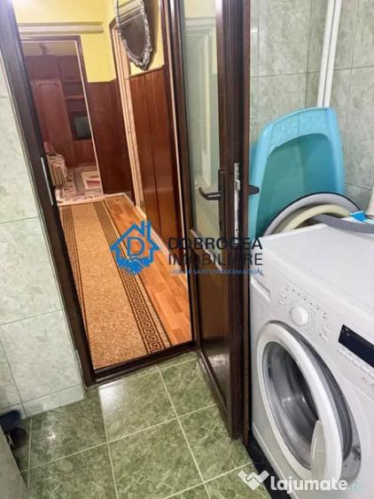 Apartament cu 2 camere decomandat în E3