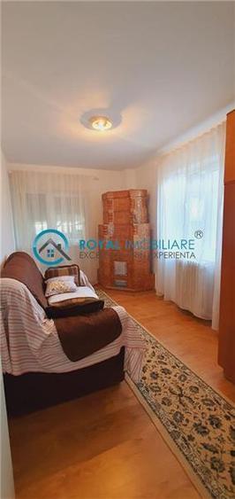 Casă cu 5 camere cu Teren 1800 Mp în Valea Călugărească