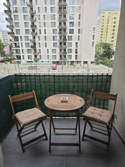 Apartament cu 2 camere semidecomandat în Chișinau