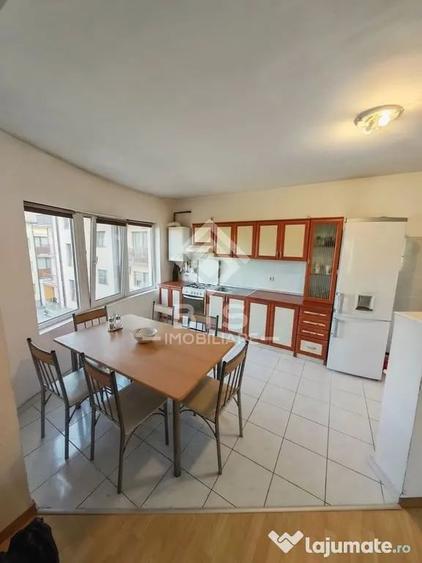 Apartament cu 2 camere decomandat în Central