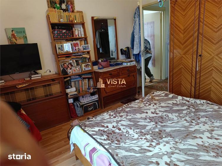 Apartament cu 3 camere în Astra