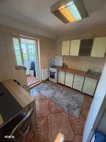 Apartament cu 2 camere decomandat în Crângași