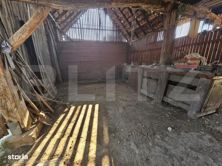 Casă cu 4 camere cu Teren 1000 Mp în Sâncel