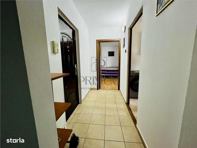 Apartament cu 2 camere decomandat în Steaua