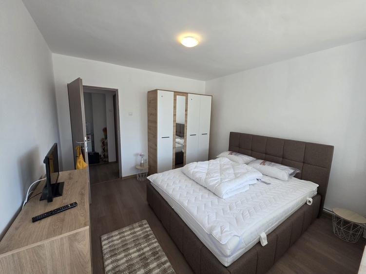 Apartament cu 2 camere decomandat în Circumvalațiunii