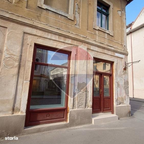 Spațiu comercial, de 42 mp, în P-ța Unirii