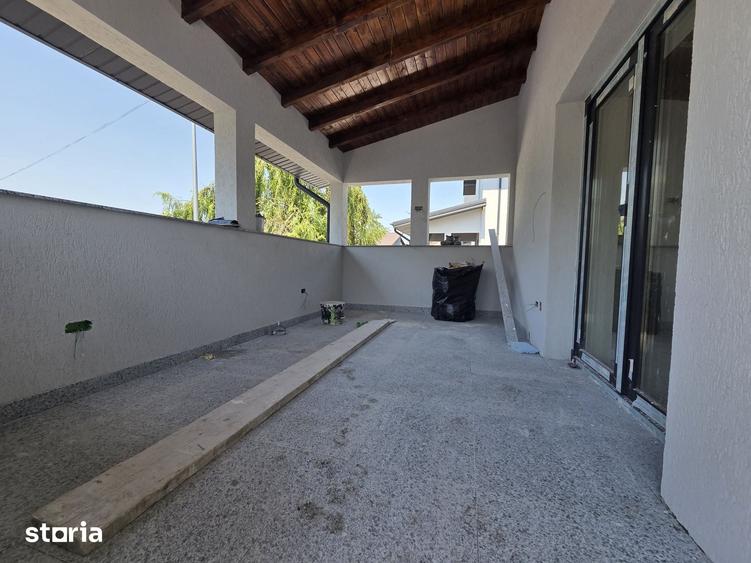 Casă cu 4 camere cu Teren 300 Mp în Cornetu