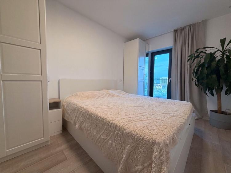Apartament cu 5 camere, mobilat în Domenii