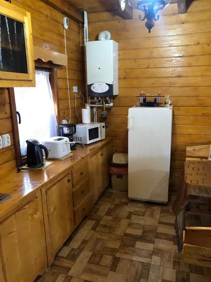 Casă cu 4 camere în Central