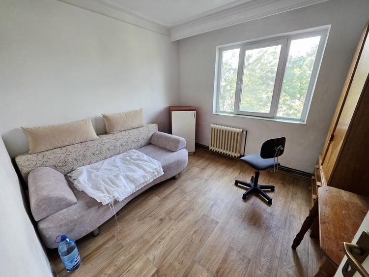Apartament cu 2 camere în Mircea cel Bătrân