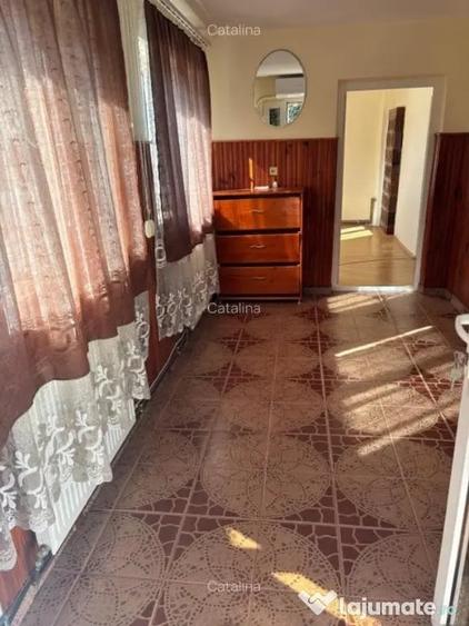 Casă cu 4 camere cu Teren 20 Mp în Diaconești