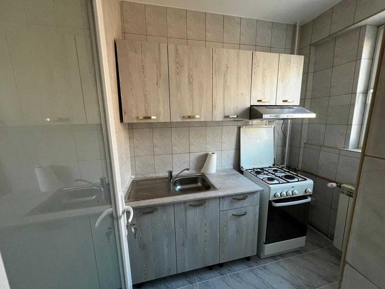 Garsonieră în Costin Georgian