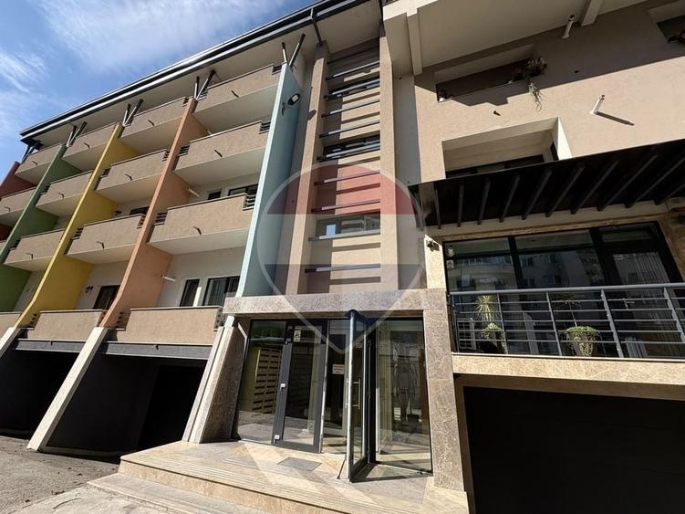 Garsonieră decomandată, mobilată în Ultracentral
