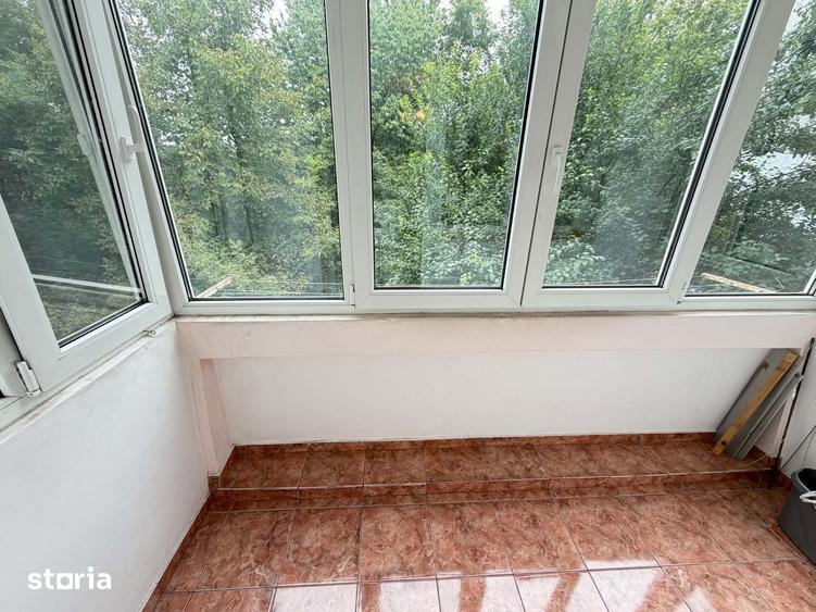 Apartament cu 2 camere decomandat în Republicii
