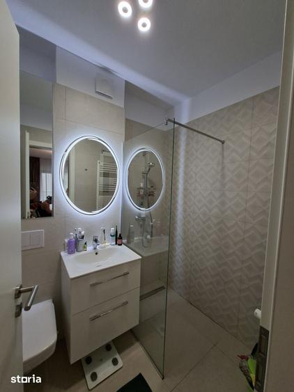 Apartament cu 3 camere în 13 Septembrie