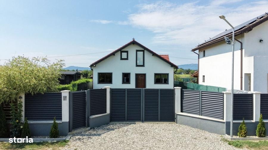 Casa Pe Parter De Vanzare In Halchiu Teren 680 Mp - 3