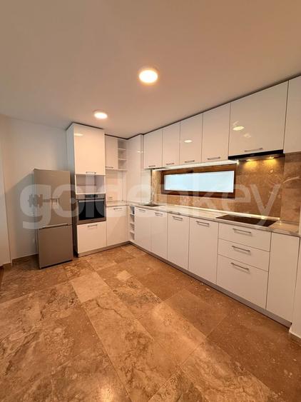 Duplex cu 4 camere cu Canalizare în Pipera