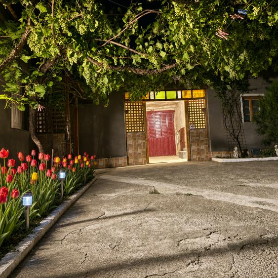 Casă individuală cu 4 camere cu Canalizare în Moldova Veche