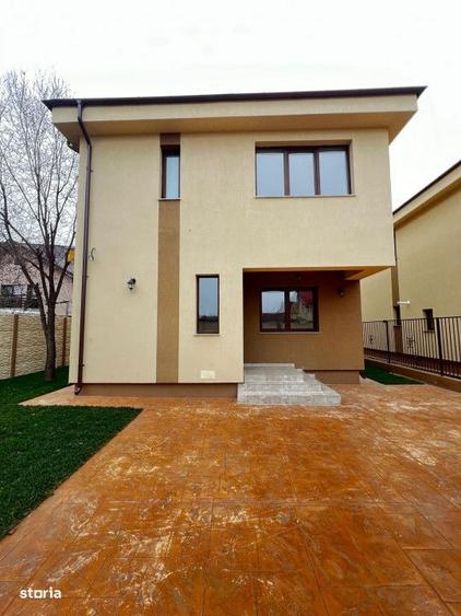 Casă cu 4 camere cu Teren 306 Mp în Central