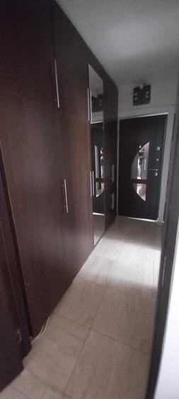 Apartament cu 2 camere decomandat în Calea București